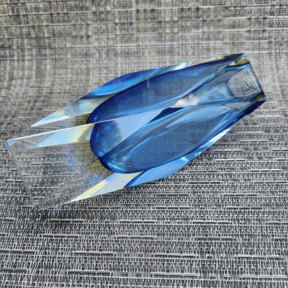 Murano Mandruzzato Sommerso Faceted Glass Blue Gold Layer Vase Italy Vintage 6.5 - Picture 9 of 10